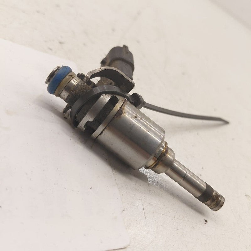 Fuel Injection Injector 1.6L Fits 12-17 Hyundai Accent