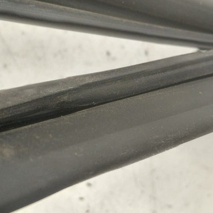 Mitsubishi Outlander   Door Glass Window Seal Rubber Right Passenger F
