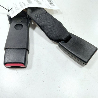 Chrysler 300 Seat Belt Buckle Latch Right Passenger Rear Back  2017 20