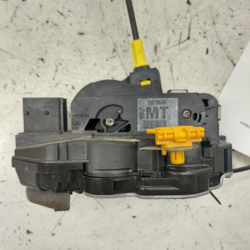 Chevy Trax Door Latch Lock Right Passenger Rear  2022 2021