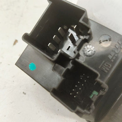 Cadillac XTS Power Window Switch Right Passenger Front      2016 2017 