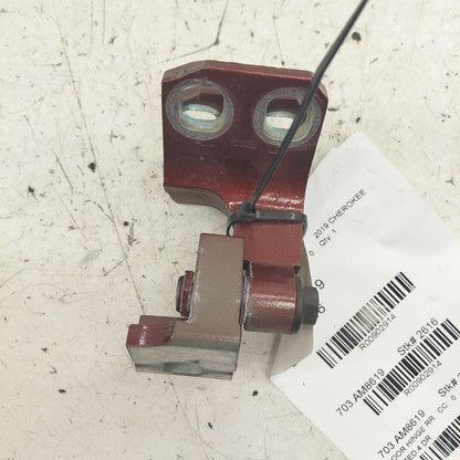 Jeep Cherokee Door Hinge Set Right Rear Passenger  2019 2020 2021