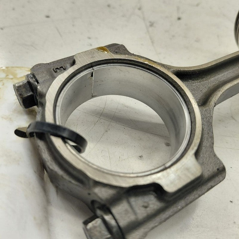 Chevy Volt Single Piston With Connecting Rod   1.5 2016 2017 2018 2019