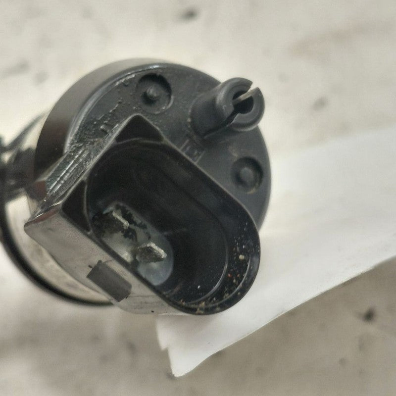 Cadillac CT6 Windshield Washer Wash Fluid Reservoir Motor Pump Electri