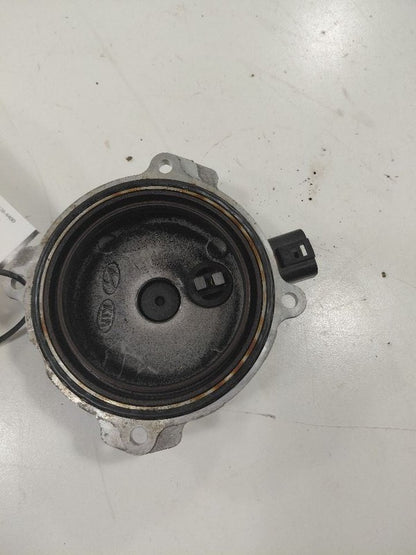 Kia Sorento 5VVT Camshaft Solenoid Cover {243602GGB0} 2.4 2018 2017 20