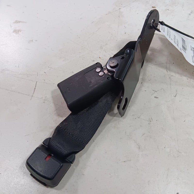 FIAT 500 Seat Belt Buckle Latch Left Rear Back  2017 2016 OEM