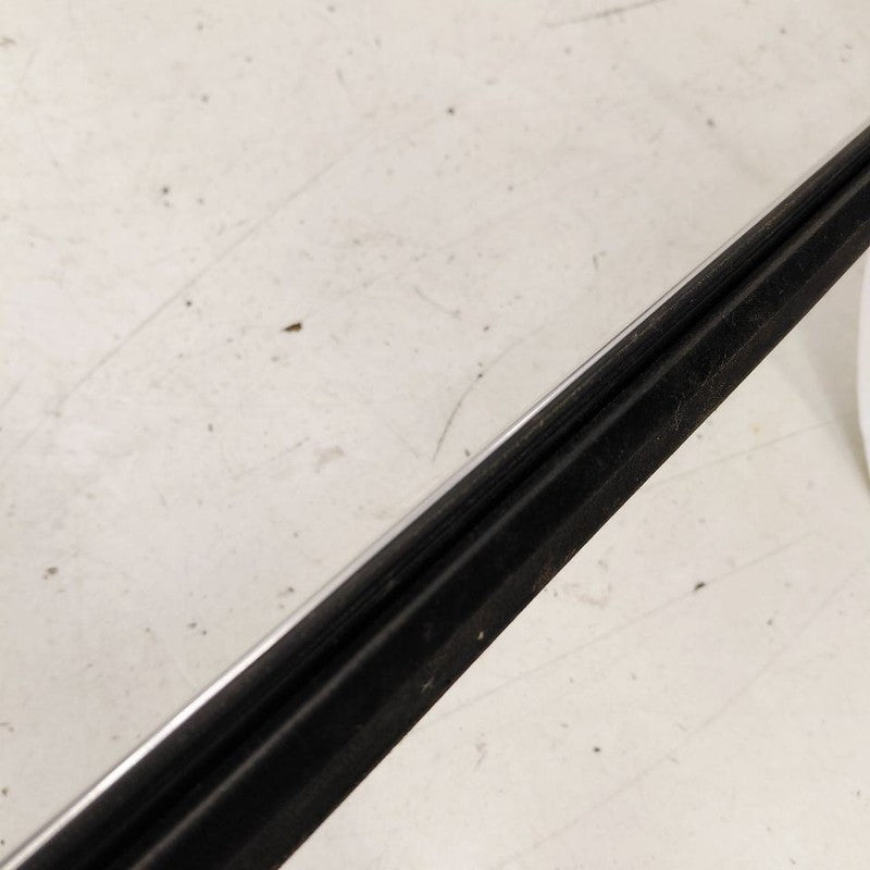 Cadillac XTS Door Glass Window Weather Strip Trim Front Left Driver 20