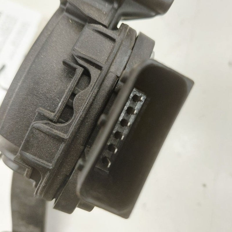 Cadillac XTS Gas Pedal      2016 2017 2018