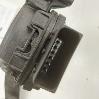 Cadillac XTS Gas Pedal      2016 2017 2018