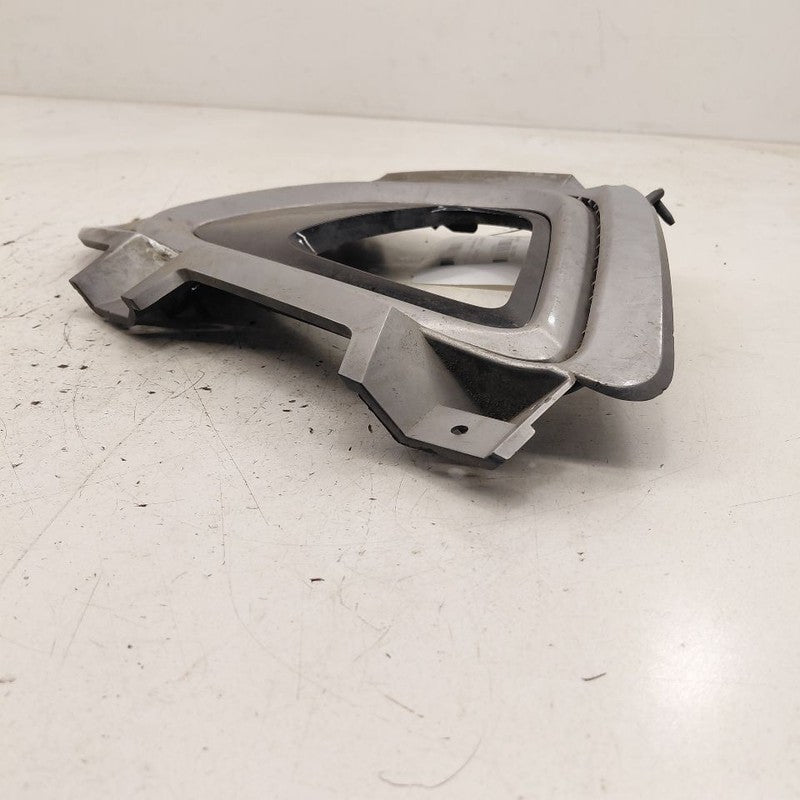 Kia Sorento Front Bumper Fog Light Insert Trim Bezel Right Passenger S