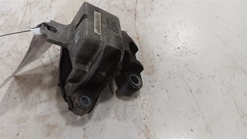 Buick Encore Engine Motor Mount Right Passenger  2013 2014 2015 2016 O