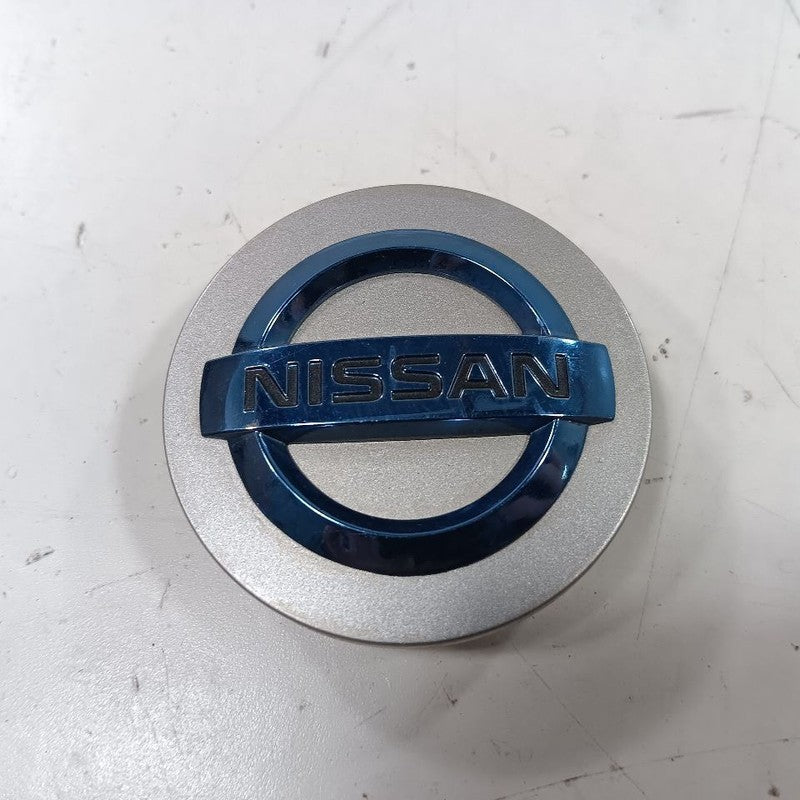 Nissan LEAF Wheel Rim Center Cap  2013 2014 2015 2016 2017 OEM