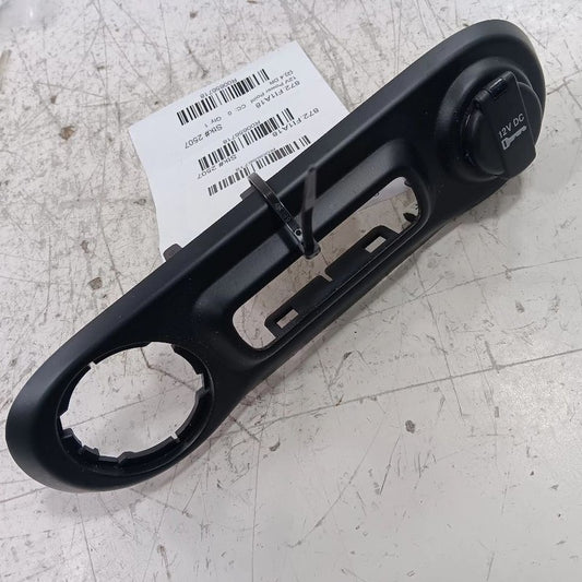 Fiat 500 12V Power Port Socket 2018 OEM