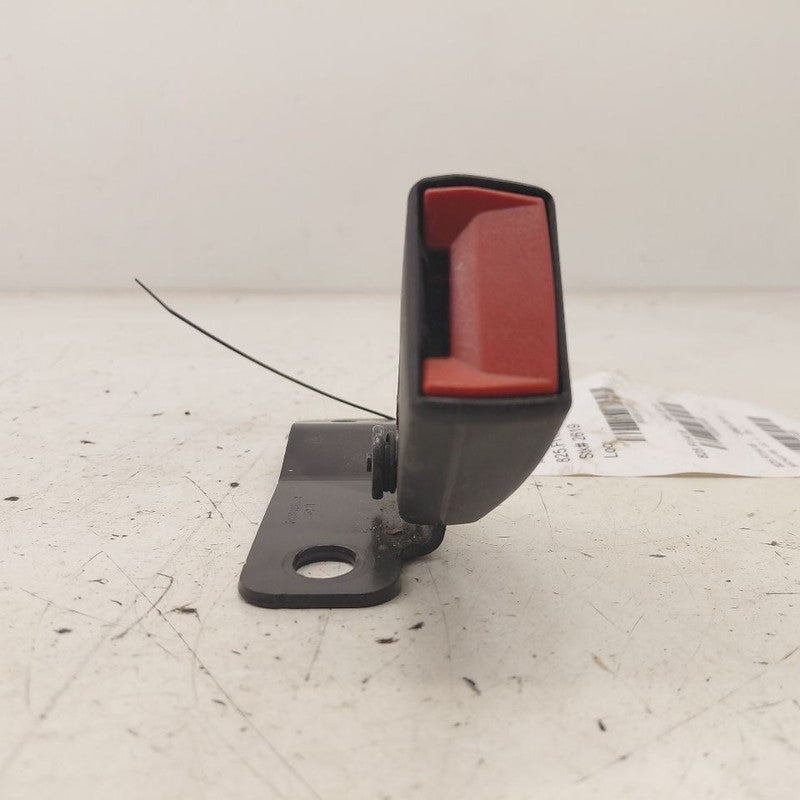 2018 Fiat 500 X Model Seat Belt Buckle Latch Right Passenger Rear Back