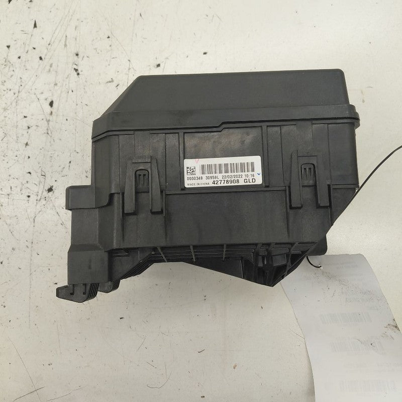 Fuse Box Engine Opt L3T Fits 20-25 Buick Encore GX