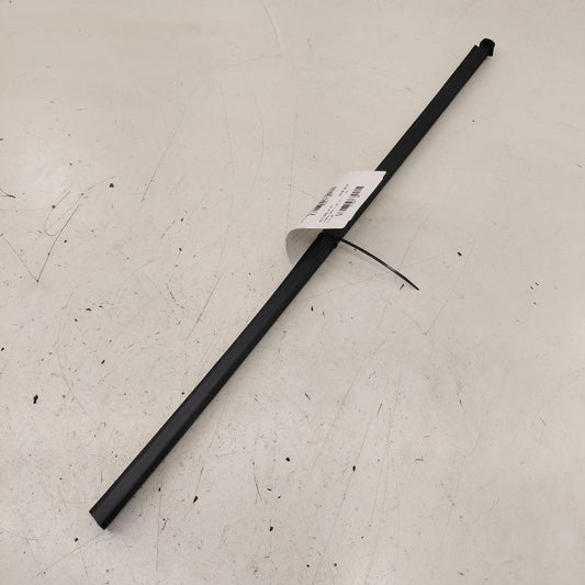 Mitsubishi Outlander   Right Front Weather Strip Interior  2018 2017 2