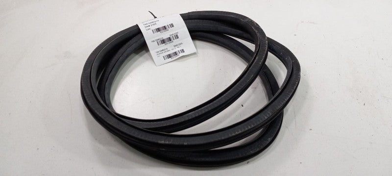 Cadillac SRX On Body Door Jamb Seal Rear Left Back 2013 2014 2015 2016