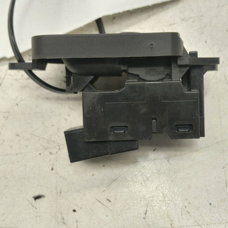 Volvo S60 Power Window Switch Right Passenger Rear  2013 2014 2015