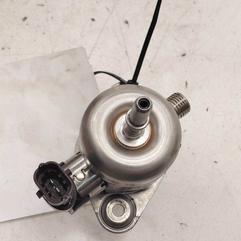 Alfa Romeo Stelvio Engine Mounted Fuel Pump 2.0 2018 2019 2020 2021