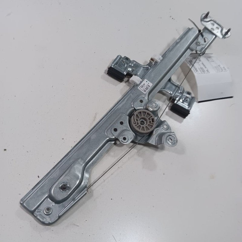 Passenger Right Front Window Regulator Track Fits 20-23 Buick Encore G
