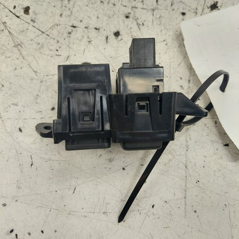 Nissan Versa Traction Control Switch  2019 2018 2017 2016