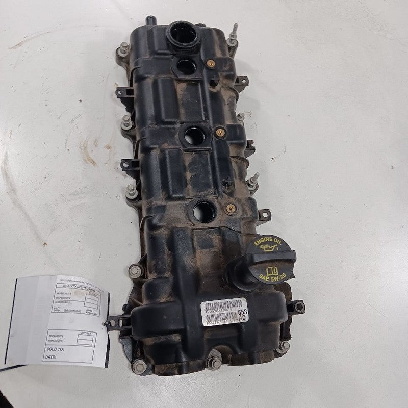 Jeep Cherokee Driver Left Engine Cylinder Head Valve Cover  3.2 2015 2016 2017