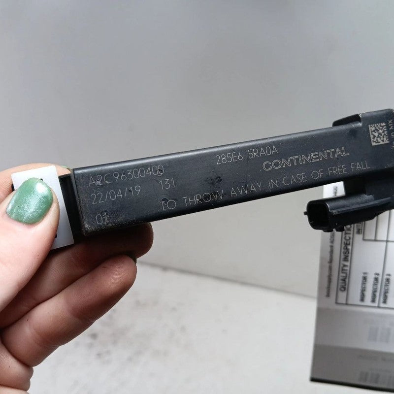 Nissan Kicks Keyless Entry Antenna 285E6 5RAOA 2021 2022 2023 2024