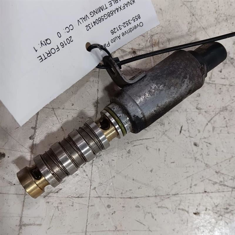 Kia Forte Variable Timing Oil Control Valve Solenoid Cylinder Head  1.8L 2014