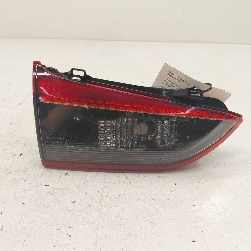 Driver Left Tail Light Brake Lamp Lid Mounted Incandescent Fits 14-17 