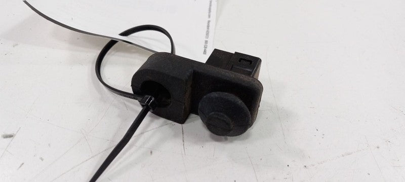 Subaru Legacy Door Ajar Switch Door Open Dome Light Switch 2010 2011 2
