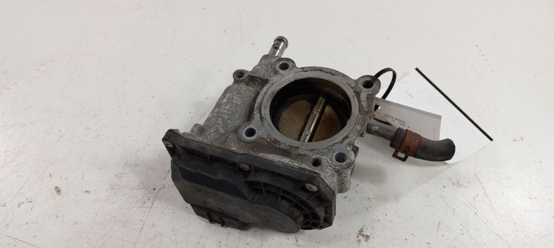 Throttle Body Valve Fits 12-19 ACCENT OEM
