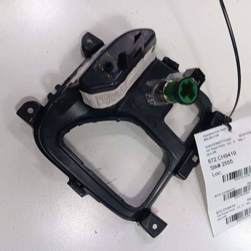 Jeep Compass 12V Power Port Socket  2018 2019 2020 2021 OEM