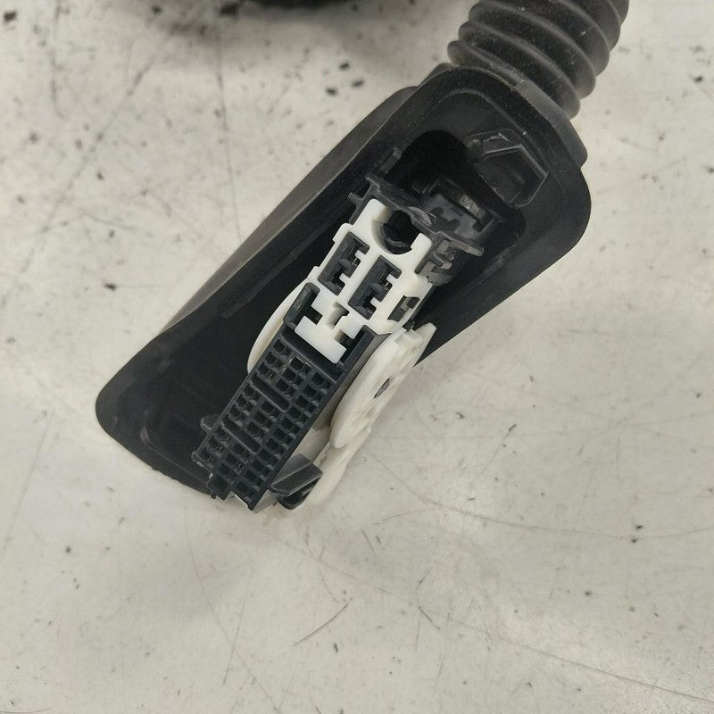 Buick Encore GX Door Harness Wire Wiring Right Passenger Front  2022 2