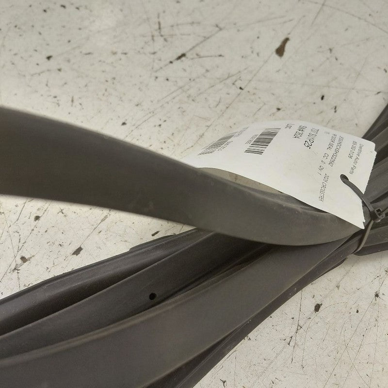 Subaru XV Crosstrek On Door Seal Rubber Right Passenger Front  2025 20