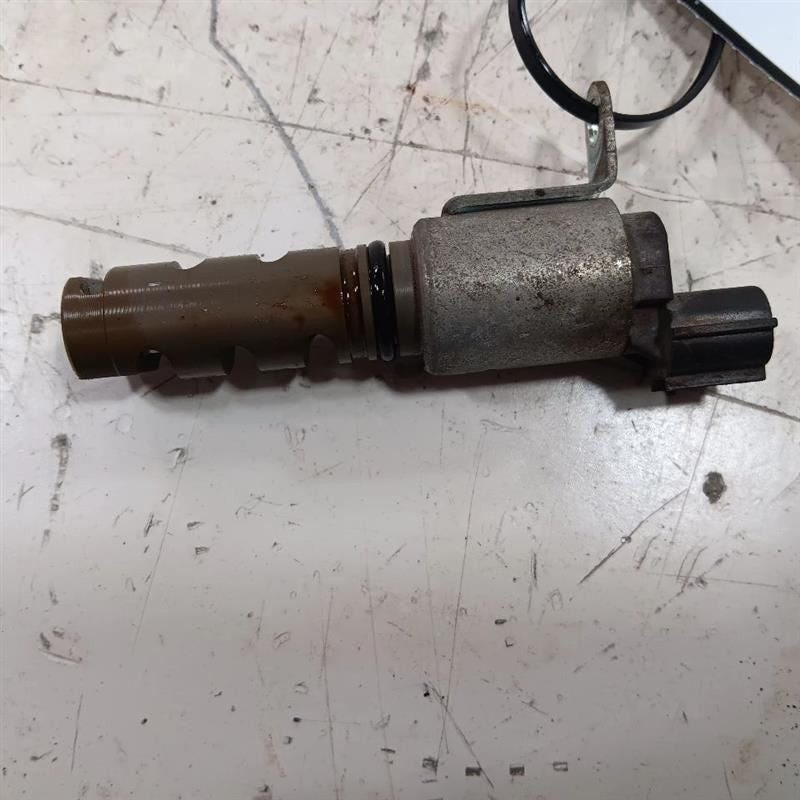 Toyota Camry Variable Timing Gear Oil Valve Solenoid Cylinder Head 2.5L 2012 