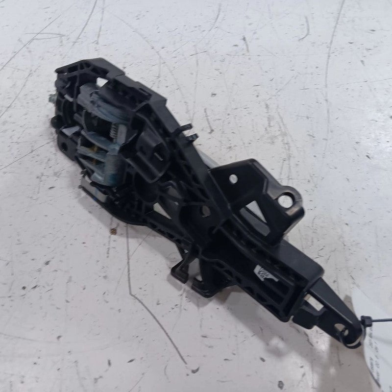 Passenger Right Rear Door Handle Exterior Rear Body Color 17-20 Chevy 