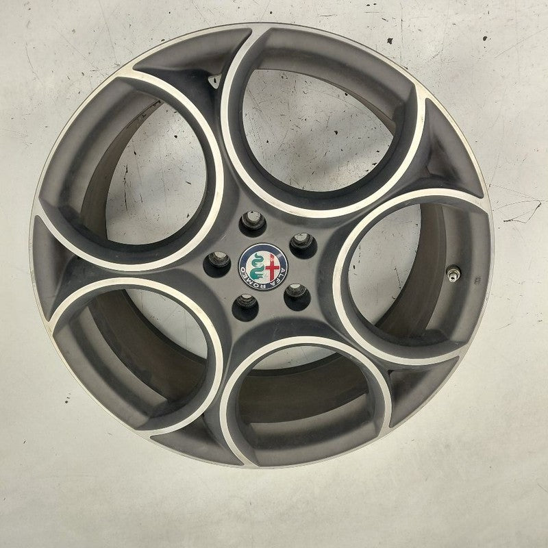 Road Wheel Rim 19x8 5 Hole Design Fits 18-25 Alfa Romeo Stelvio
