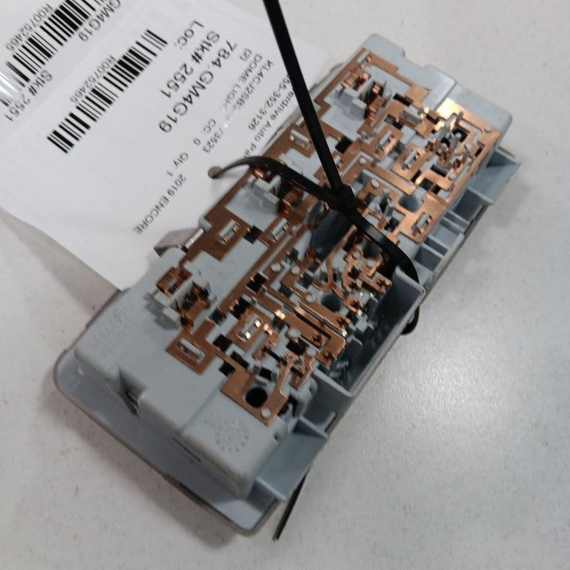 Buick Encore Dome Light Roof Lamp  2019 2018 2017