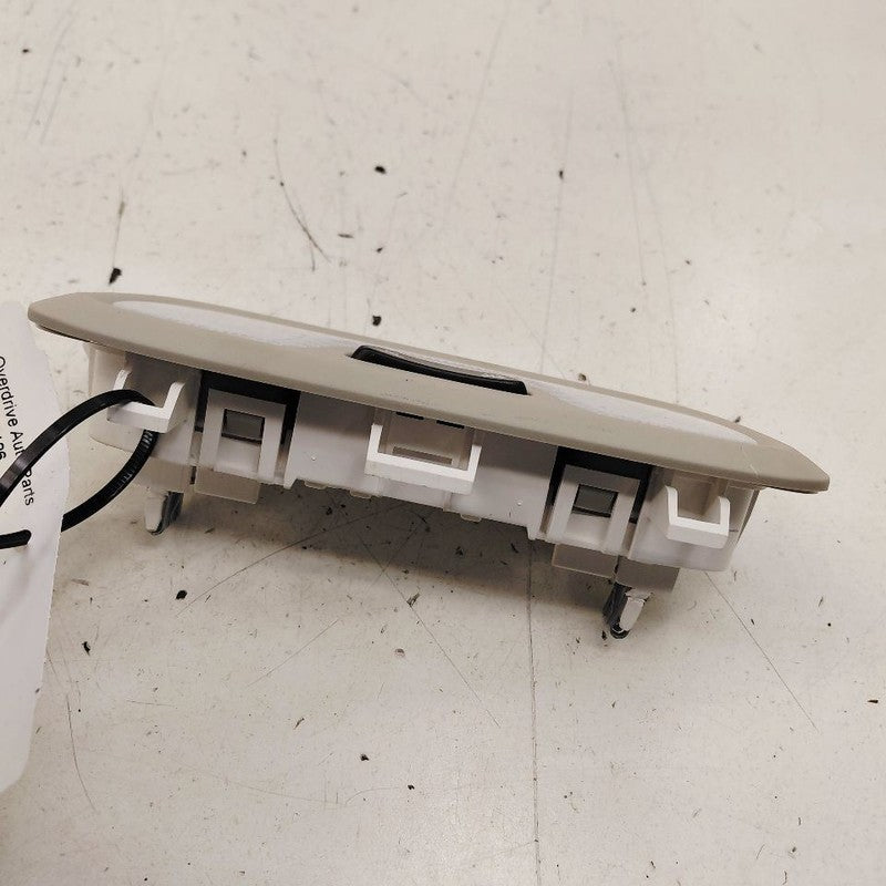 Buick Encore GX Dome Light Roof Lamp  2020 2021 2022 2023