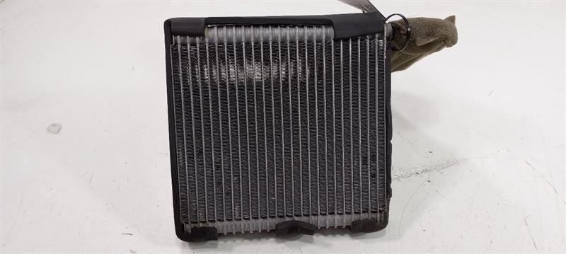 Air Conditioning AC Evaporator Fits 11-13 Ford Fiesta OEM