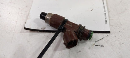 Fuel Injection Injector 2.5L Fits 10-12 Subaru Legacy OEM
