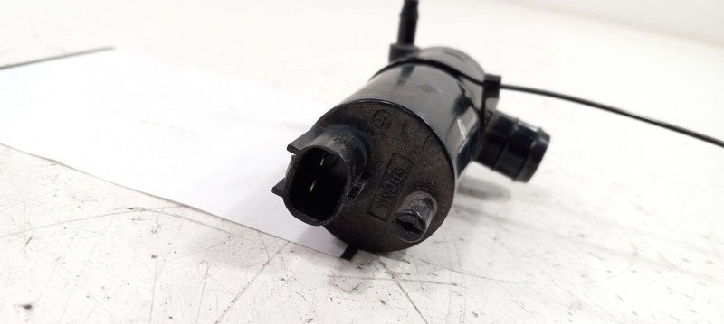 Nissan Maxima Windshield Washer Wash Fluid Reservoir Motor Pump Electr