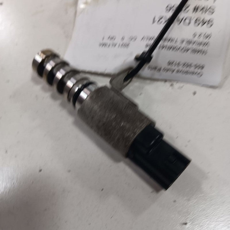 Nissan Altima Variable Timing Gear Oil Control Valve Solenoid Cylinder
