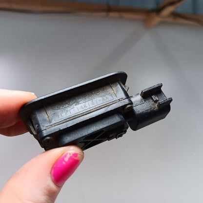 Ford Taurus Trunk Latch Release Switch Button 2019 2018 2017 2016 2015