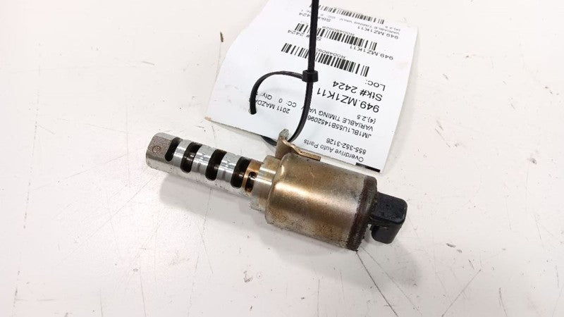 Mazda 3 Variable Timing Gear Oil Control Valve Solenoid Cylinder Head 