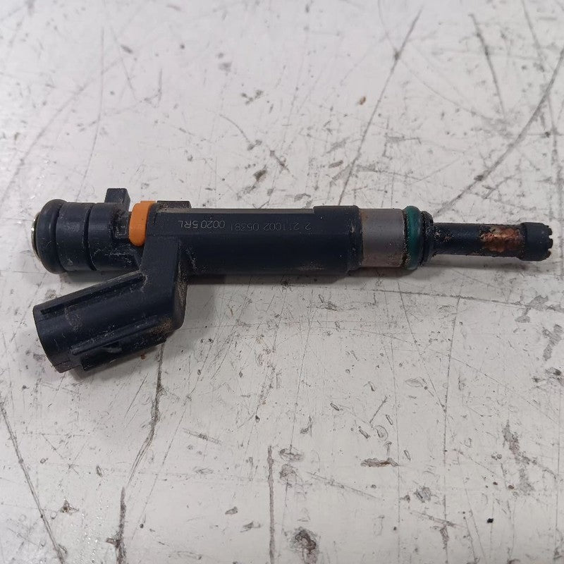 Fuel Injection Injector Fits 18-23 Nissan Kicks