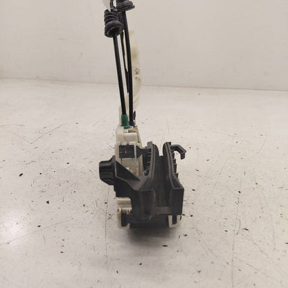 2018 Fiat 500 X Model Door Latch Lock Right Passenger Front