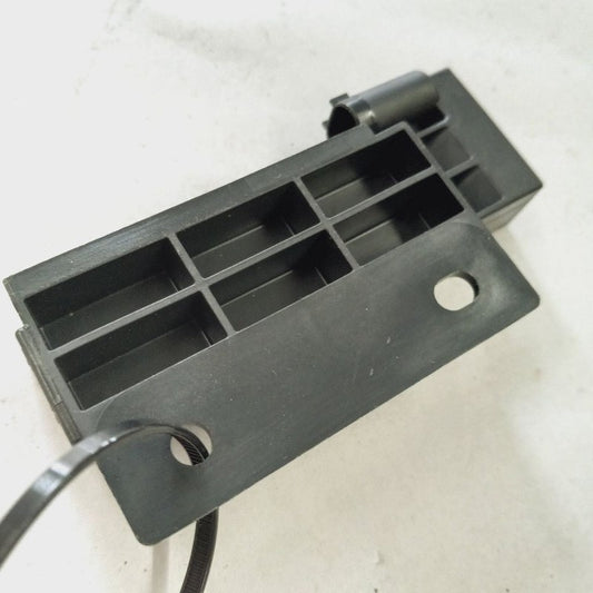 Fiat 500 X Model   Keyless Entry Antenna Module {68068148AA} 2016 2017