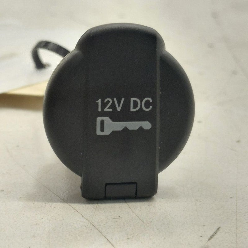 Fiat 500 X Model   12V Power Port Socket  2016 2017