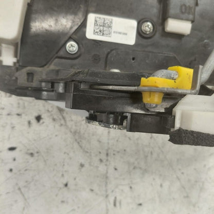 Hyundai Santa Fe Door Latch Lock Left Driver Front  2019 2020